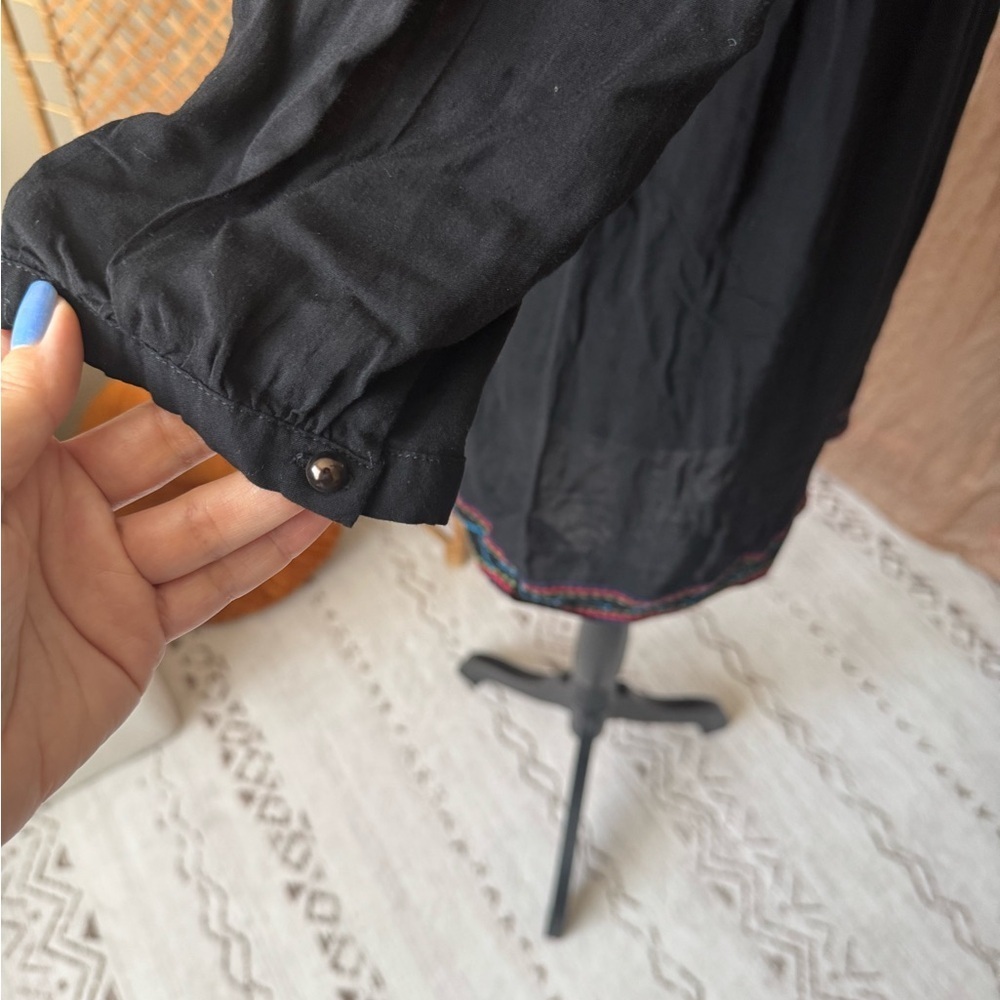 Black Boho Embroidery Tunic Top - Picture 7 of 12